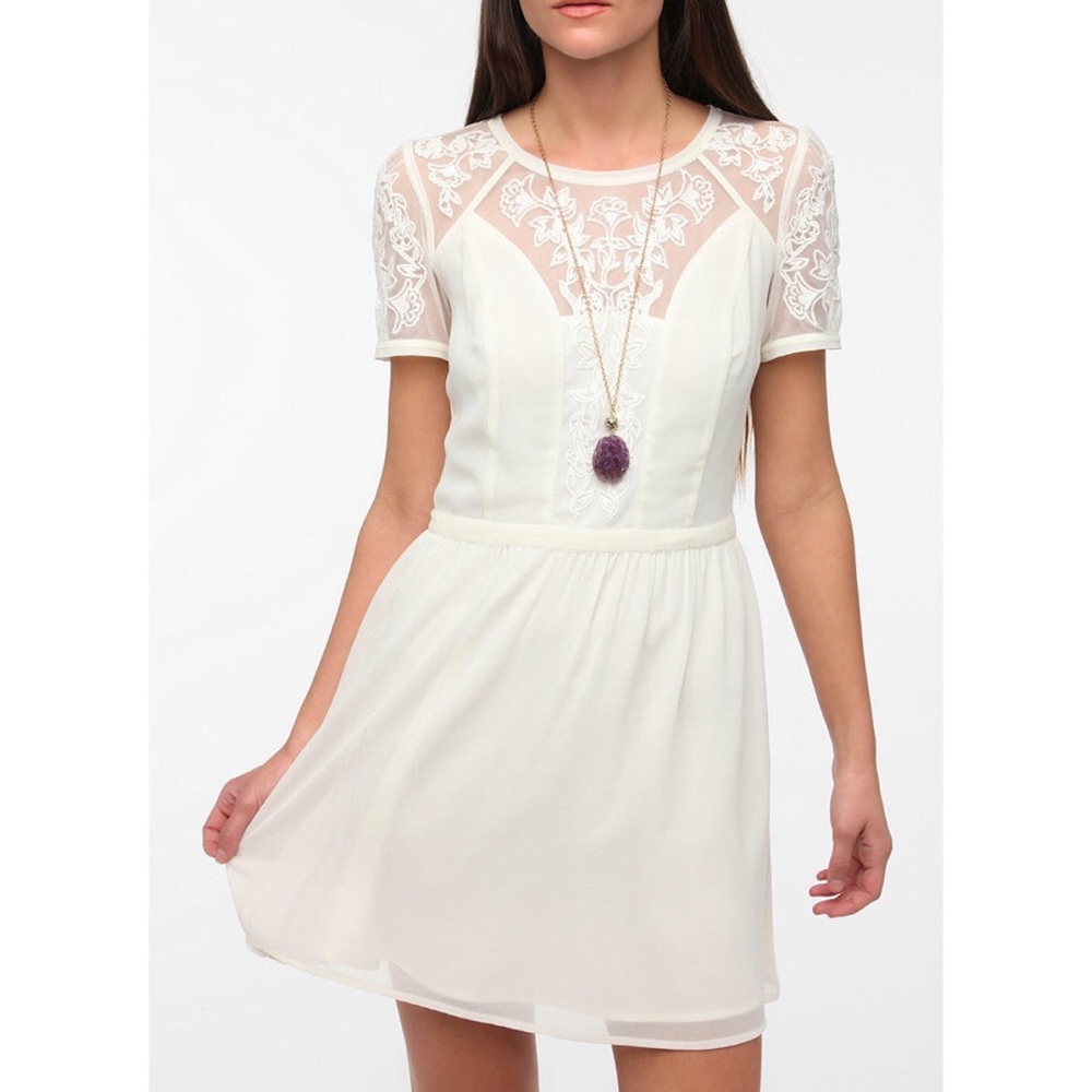 Kimchi Blue Emma Lace Dress